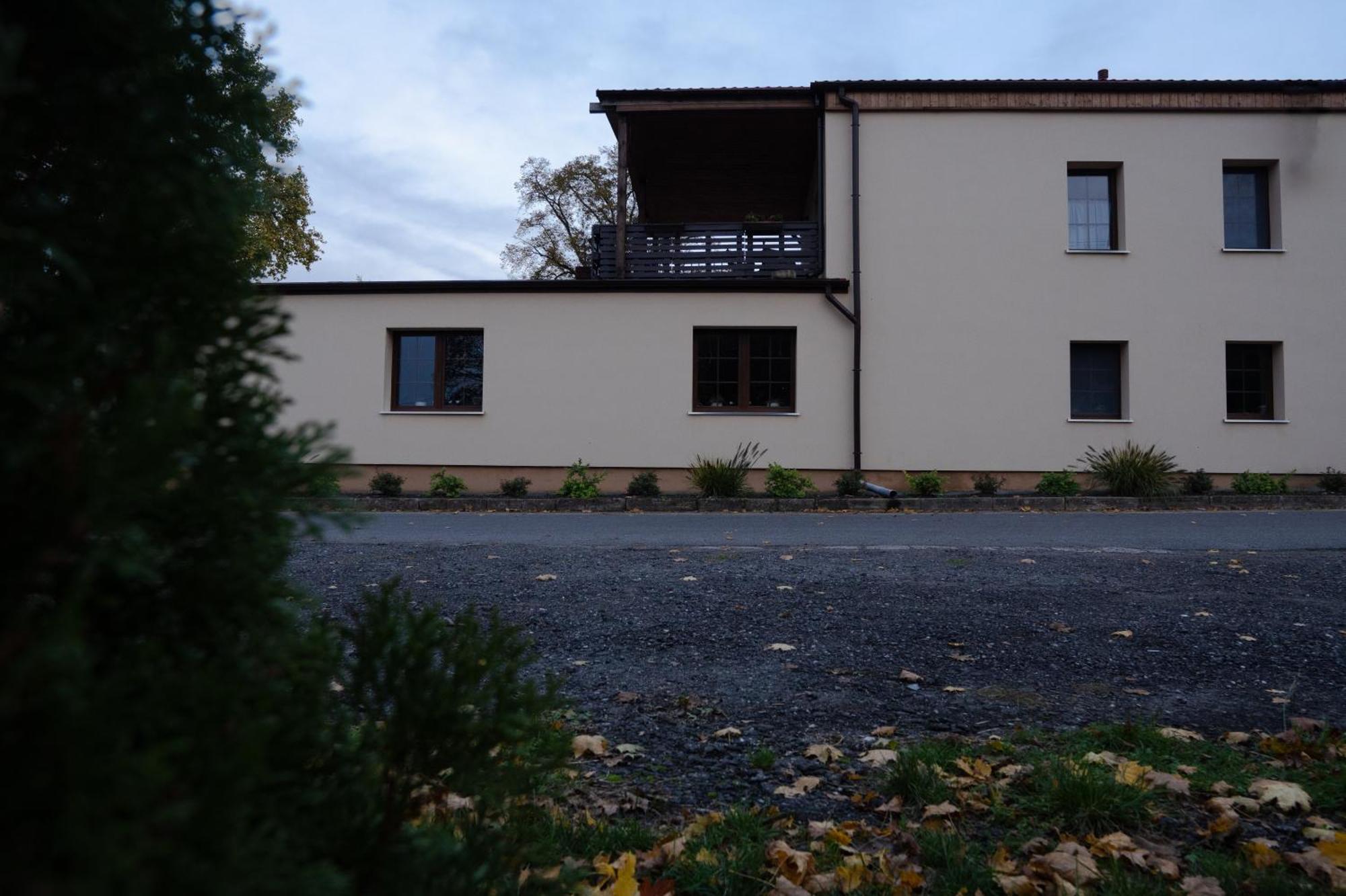 Bed and Breakfast Uroczysko Olesnica Ходзеж Экстерьер фото